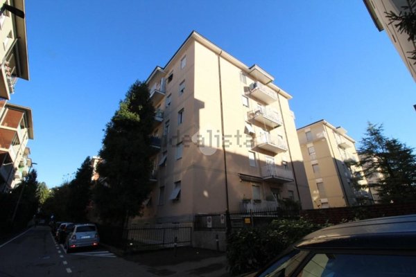 appartamento in vendita a Bergamo in zona Loreto