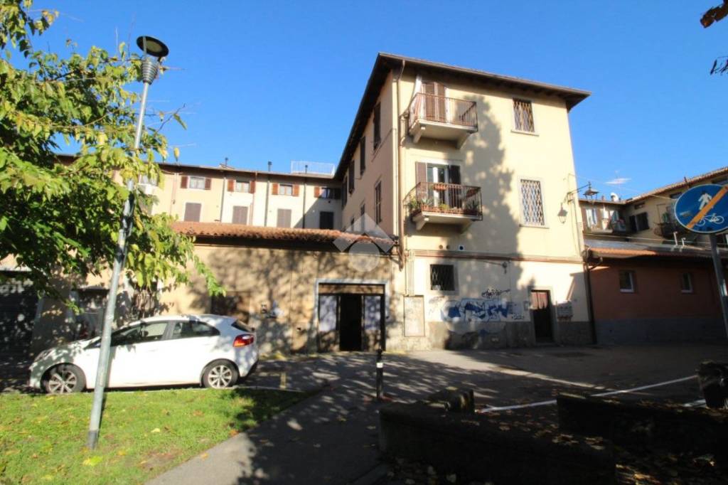 appartamento in vendita a Bergamo in zona Loreto