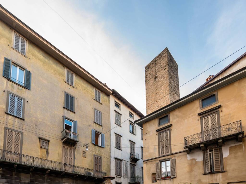appartamento in vendita a Bergamo in zona Città Alta
