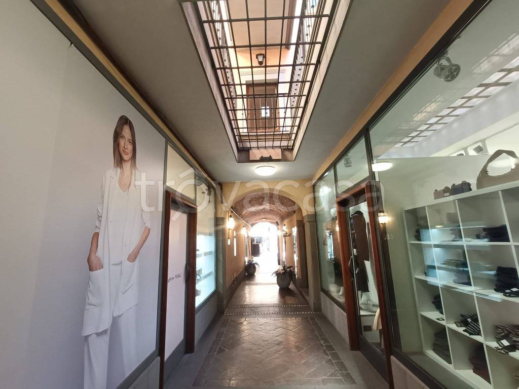 appartamento in vendita a Bergamo in zona Città Alta