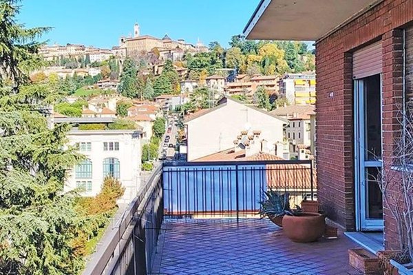 appartamento in vendita a Bergamo in zona Borgo Palazzo