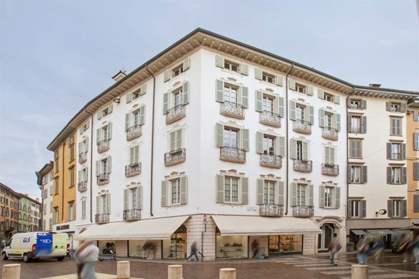 appartamento in vendita a Bergamo in zona Bergamo Centro