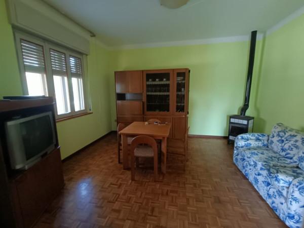 casa indipendente in vendita a Bergamo in zona Castagneta/Pianone