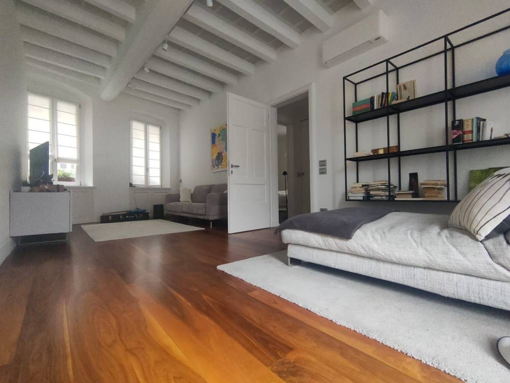 appartamento in vendita a Bergamo in zona Borgo Pignolo