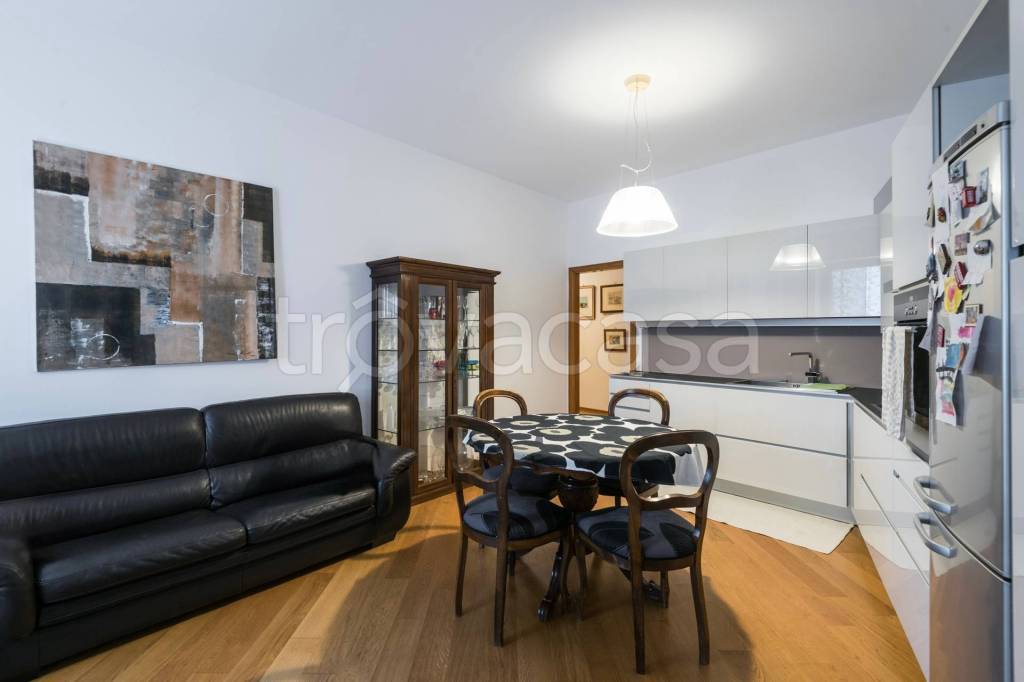 appartamento in vendita a Bergamo in zona Città Alta