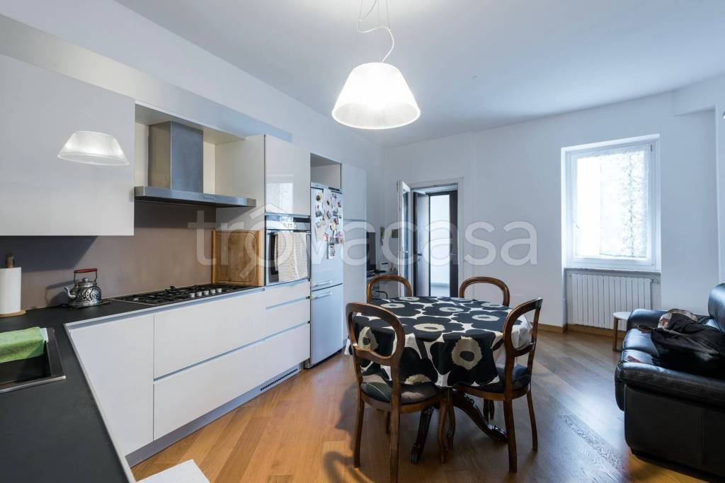 appartamento in vendita a Bergamo in zona Città Alta