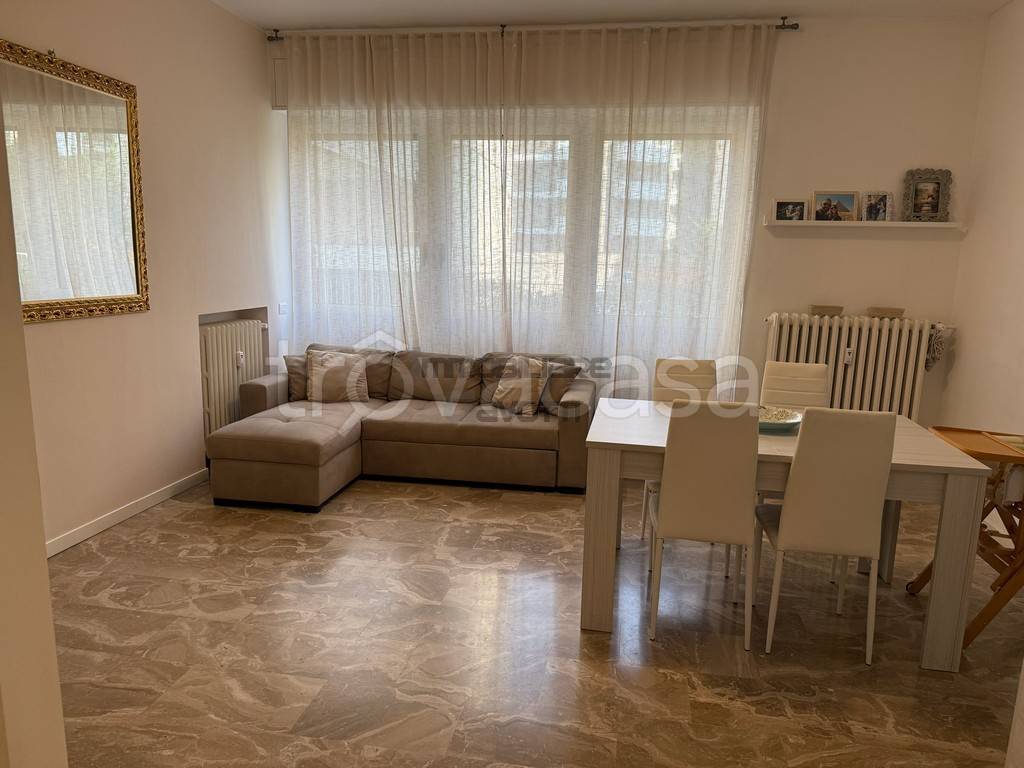 appartamento in vendita a Bergamo in zona Città Alta