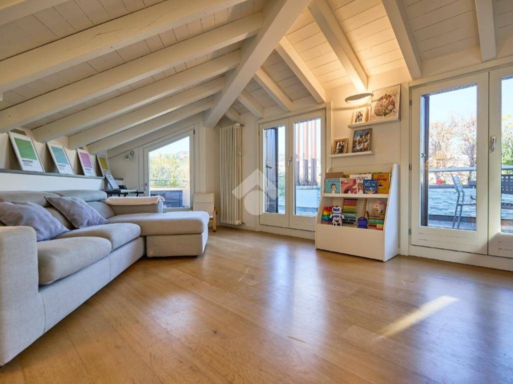 appartamento in vendita a Bergamo in zona Loreto