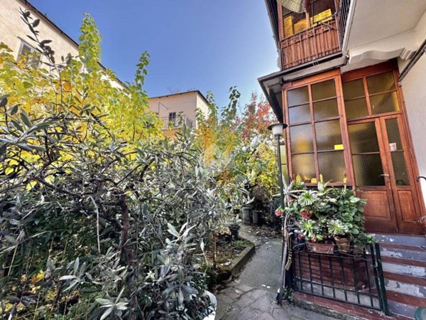 intera palazzina in vendita a Bergamo in zona San Giorgio