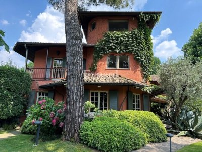 casa indipendente in vendita a Bergamo in zona Loreto