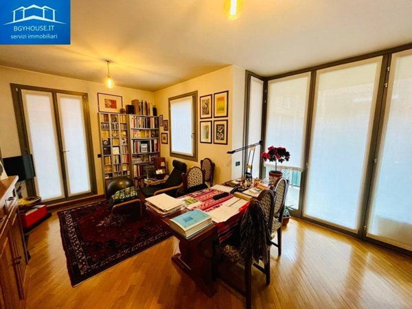 appartamento in vendita a Bergamo in zona Borgo Palazzo