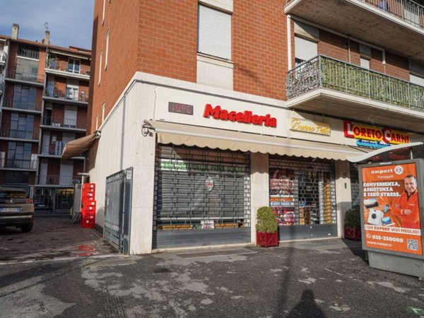 negozio in vendita a Bergamo in zona Longuelo