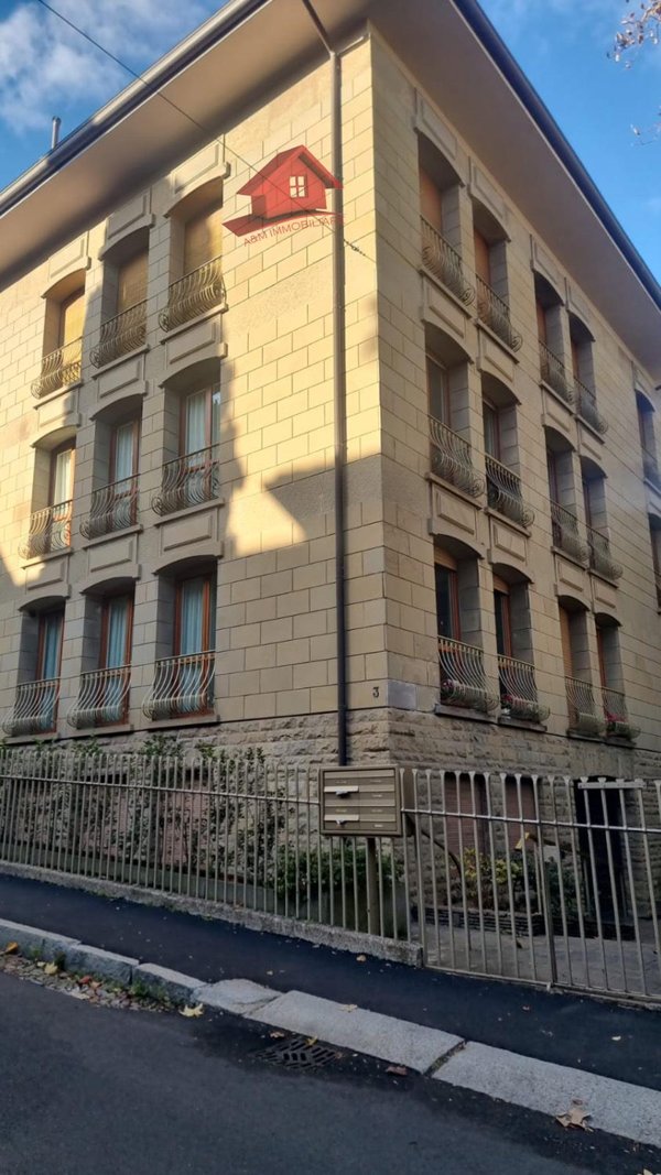 appartamento in vendita a Bergamo in zona Città Alta