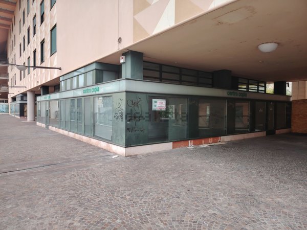 ufficio in vendita a Bergamo in zona Città Alta