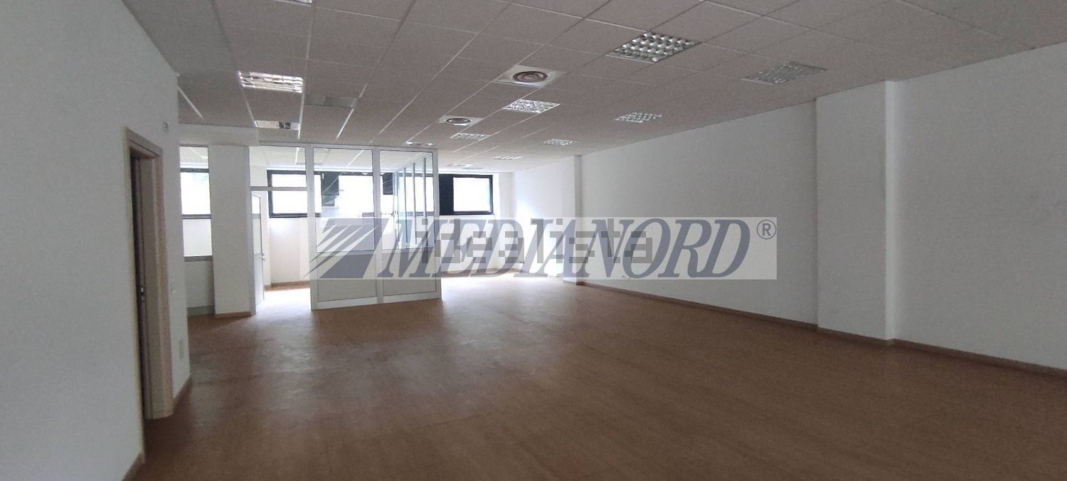 ufficio in vendita a Bergamo in zona Borgo Pignolo