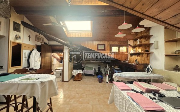 appartamento in vendita a Bergamo in zona Borgo Santa Caterina