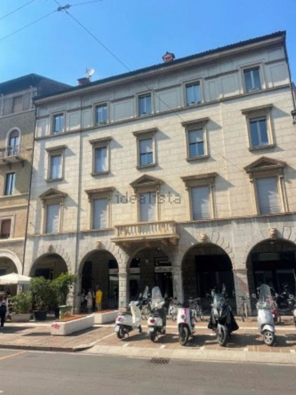 locale di sgombero in vendita a Bergamo