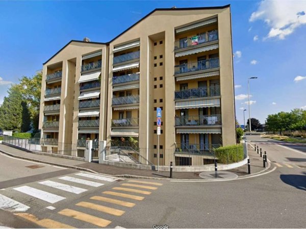 appartamento in vendita a Bergamo in zona Canovine