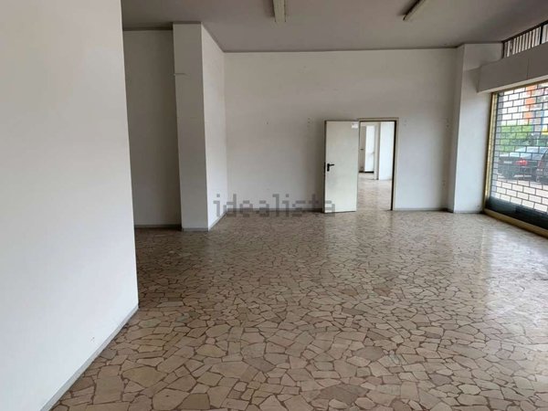 negozio in vendita a Bergamo