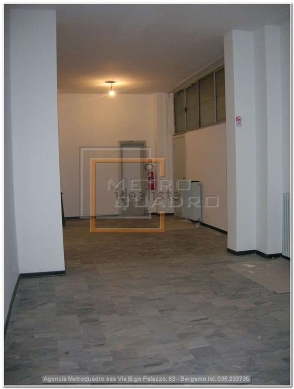 ufficio in vendita a Bergamo in zona Borgo Palazzo
