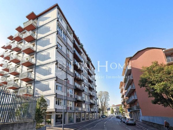 appartamento in vendita a Bergamo in zona Borgo Santa Caterina