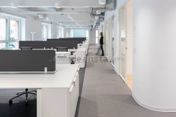 ufficio in vendita a Bergamo in zona Borgo Palazzo