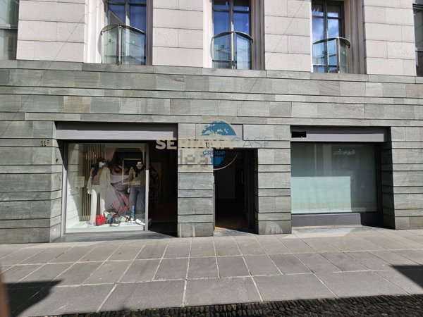 locale commerciale in vendita a Bergamo in zona Bergamo Centro