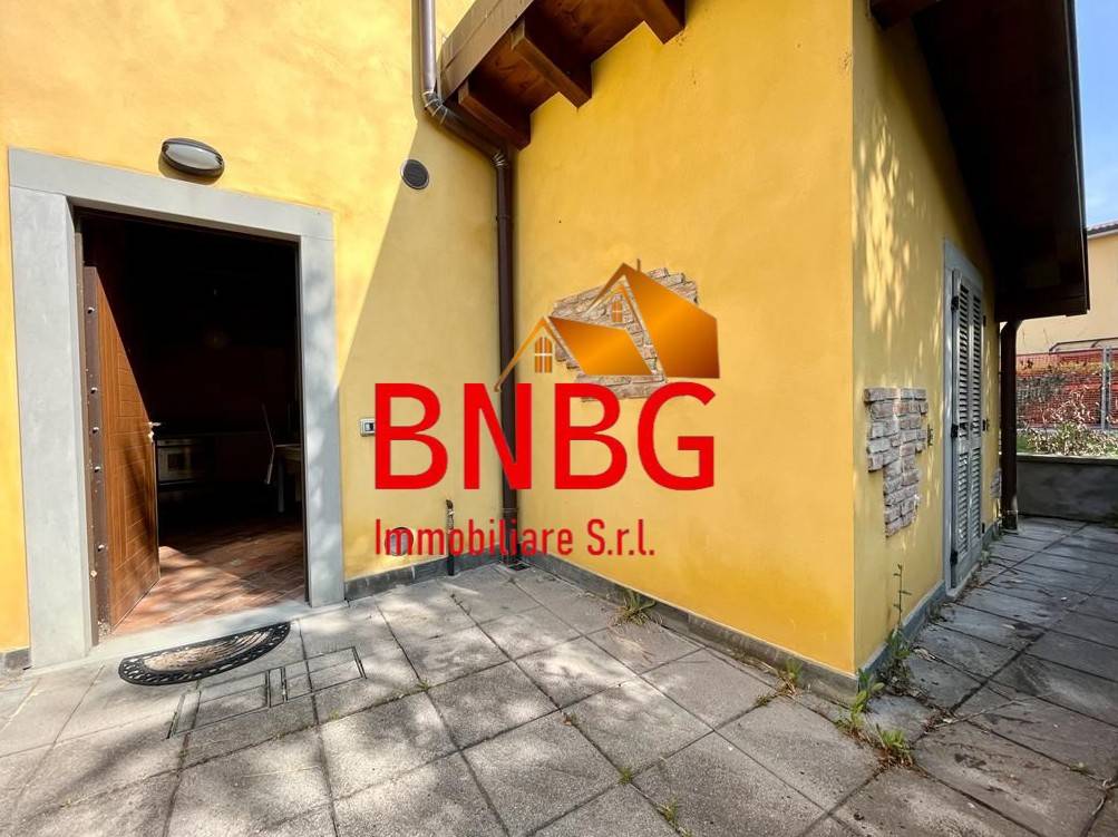 casa indipendente in vendita a Bergamo in zona Campagnola