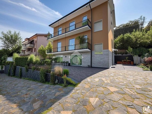 casa indipendente in vendita a Bergamo in zona Valtesse/Valverde