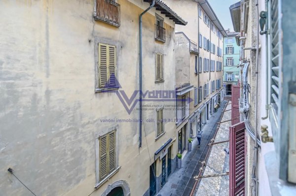 appartamento in vendita a Bergamo in zona Bergamo Centro