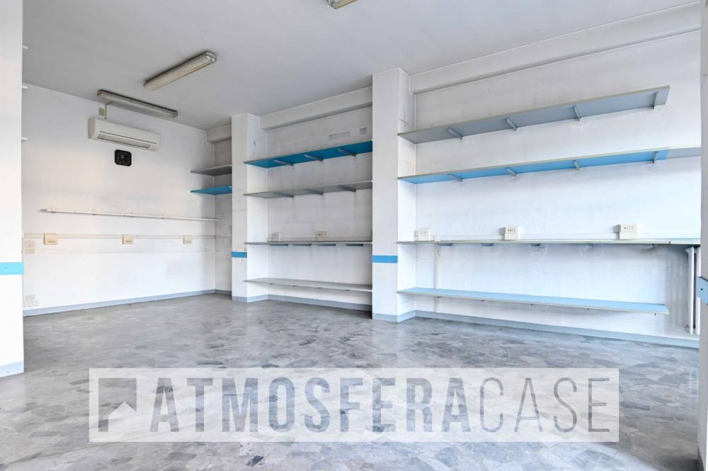 negozio in vendita a Bergamo in zona Valtesse/Valverde