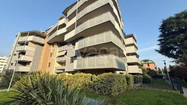 appartamento in vendita a Bergamo in zona Borgo Palazzo