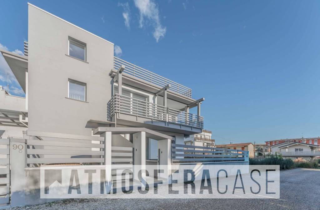 appartamento in vendita a Bergamo in zona Valtesse/Valverde