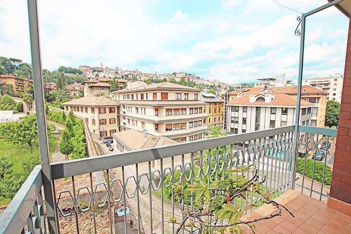 appartamento in vendita a Bergamo in zona Bergamo Centro