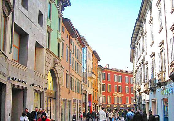 casa semindipendente in vendita a Bergamo in zona Bergamo Centro