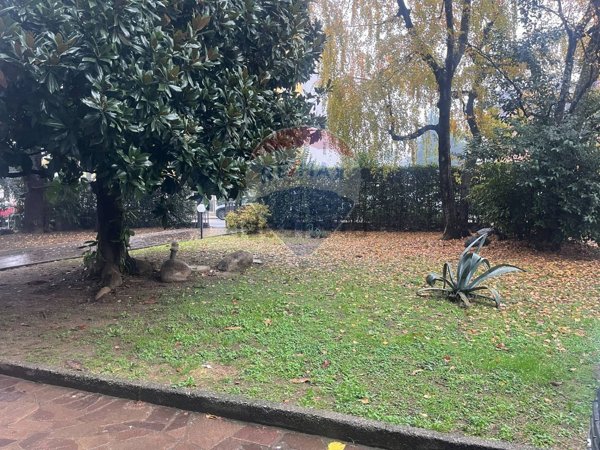 appartamento in vendita a Bergamo in zona Canovine