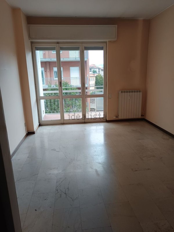 appartamento in vendita a Bergamo in zona Borgo Santa Caterina