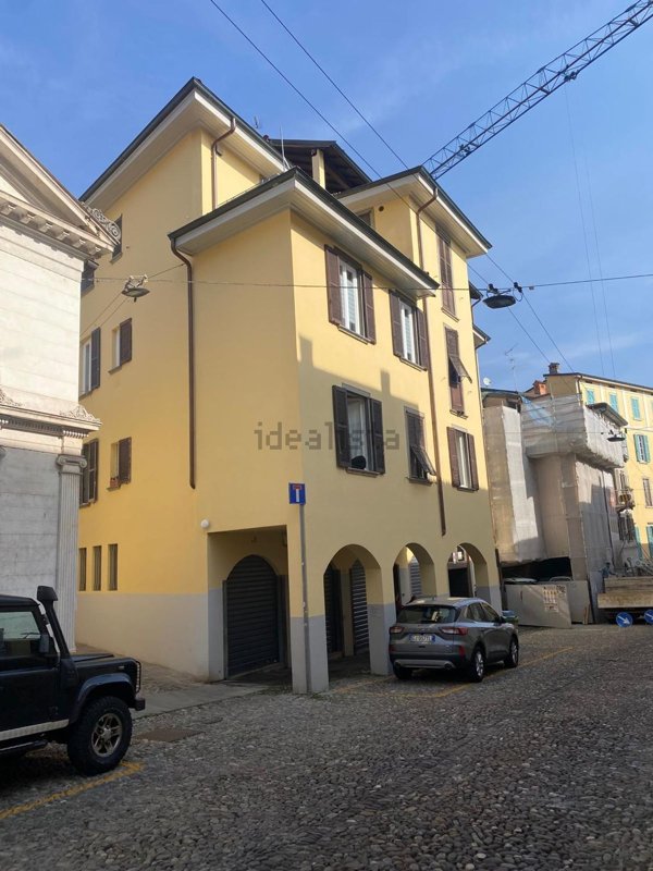 appartamento in vendita a Bergamo in zona Borgo Pignolo