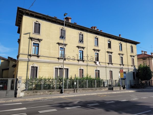 appartamento in vendita a Bergamo in zona Borgo Santa Caterina
