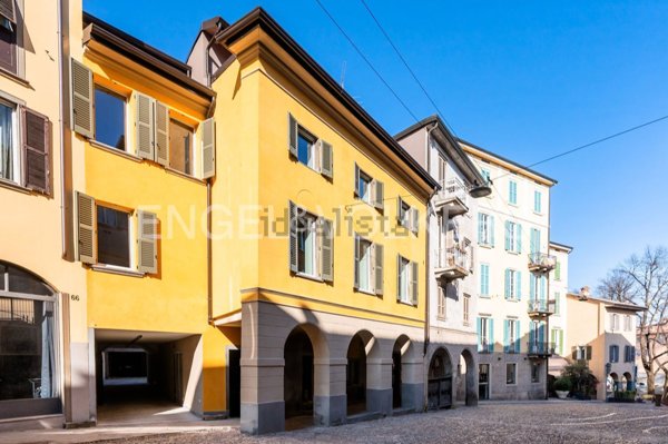 appartamento in vendita a Bergamo in zona Borgo Pignolo