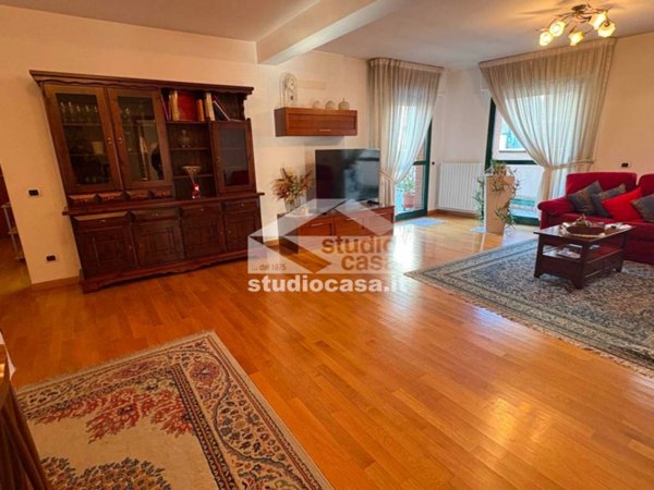 appartamento in vendita a Bergamo in zona Bergamo Centro