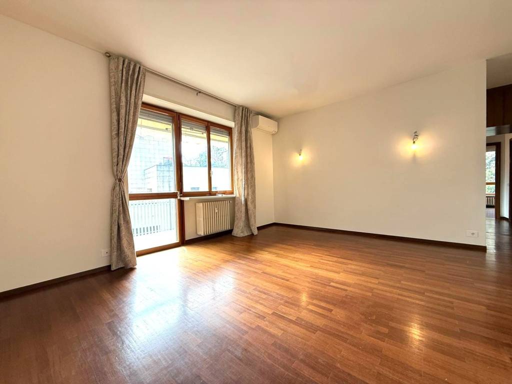 appartamento in vendita a Bergamo in zona Borgo Palazzo