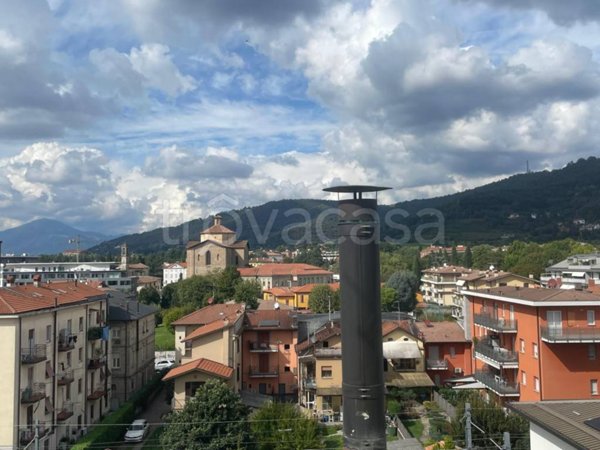 appartamento in vendita a Bergamo in zona Redona