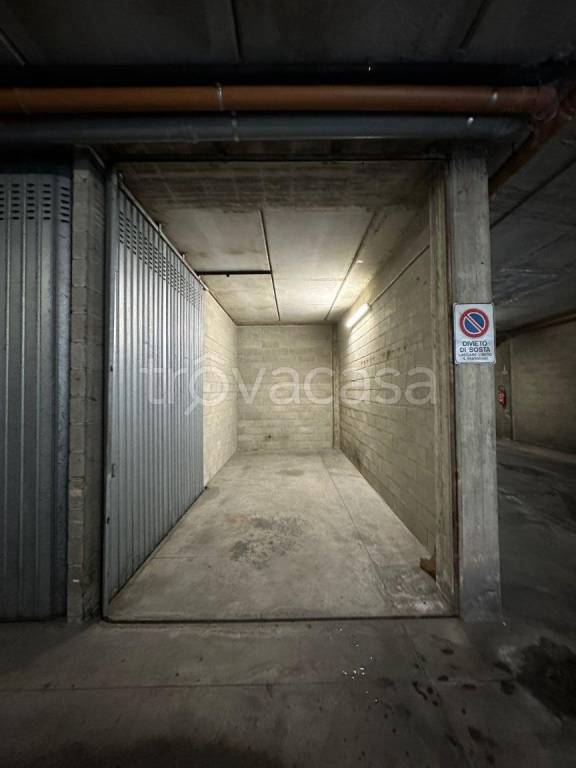 negozio in vendita a Bergamo in zona Malpensata