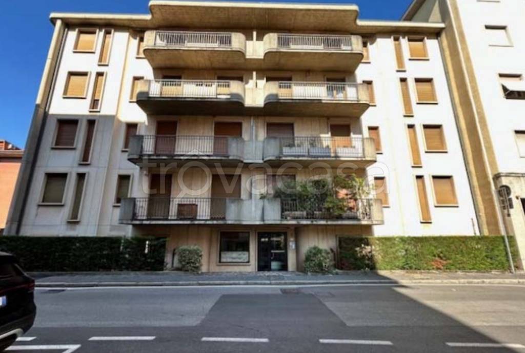 ufficio in vendita a Bergamo