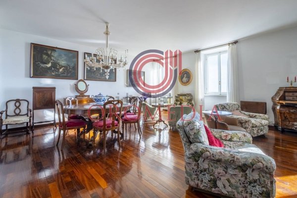 appartamento in vendita a Bergamo in zona Città Alta