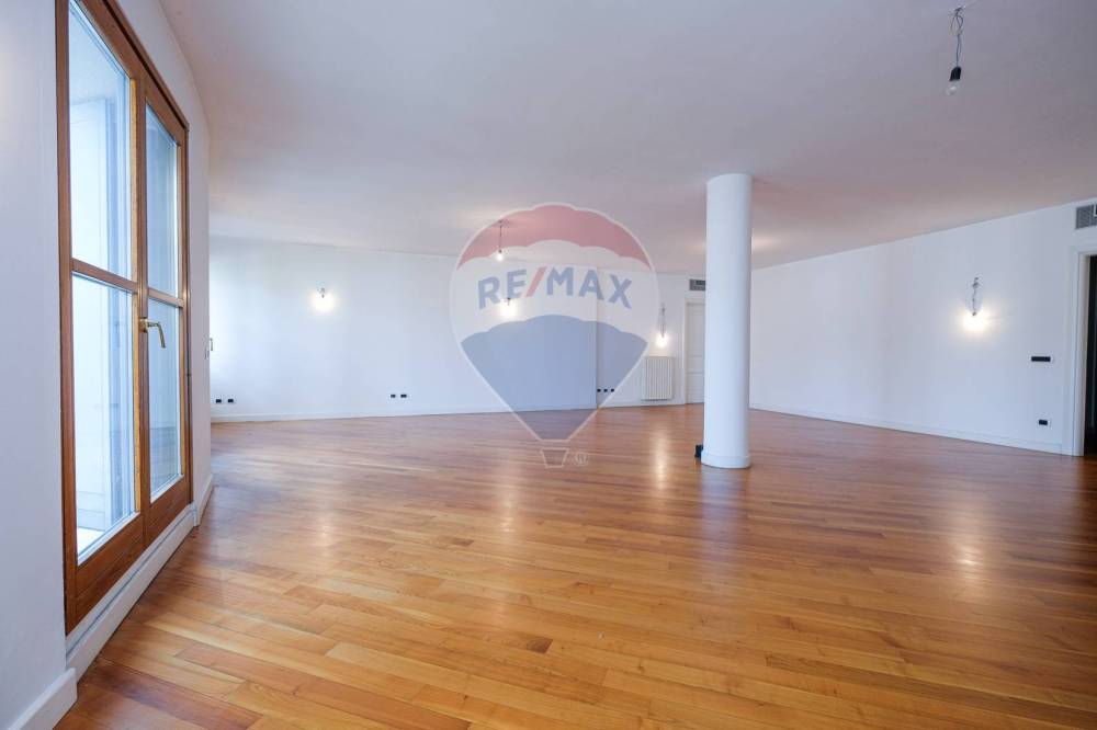 appartamento in vendita a Bergamo in zona Bergamo Centro