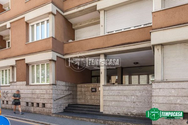 ufficio in vendita a Bergamo in zona Bergamo Centro