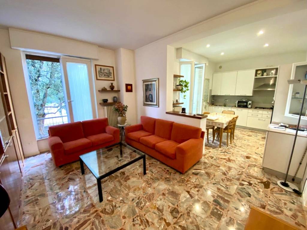 appartamento in vendita a Bergamo in zona Canovine