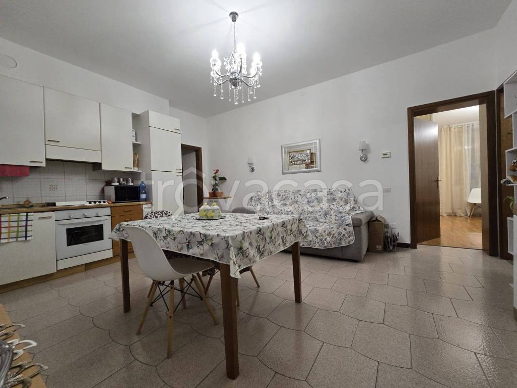 appartamento in vendita a Bergamo in zona Colognola